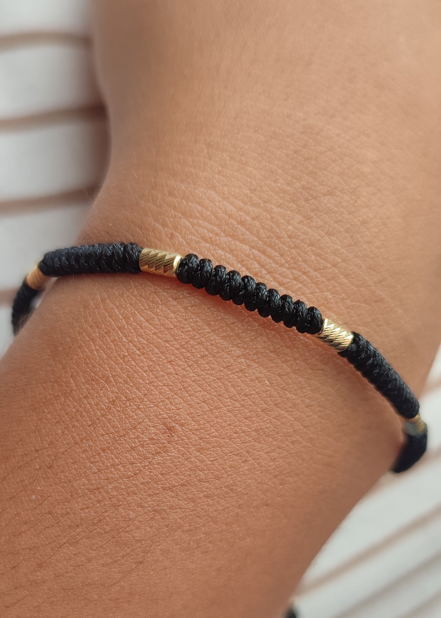 Pulsera tejida con Oro de 18kl